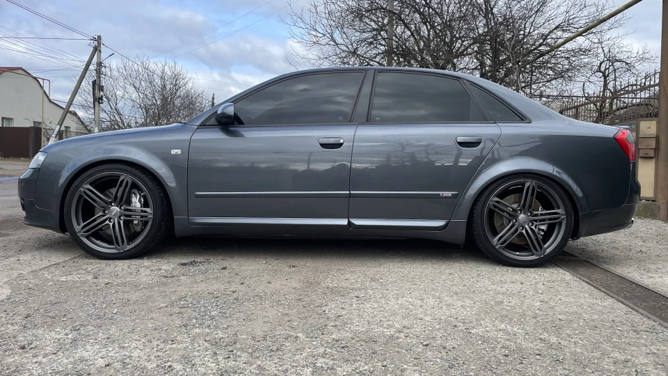 Audi A4 S-Line 1.8 6МТQ Stage3 2