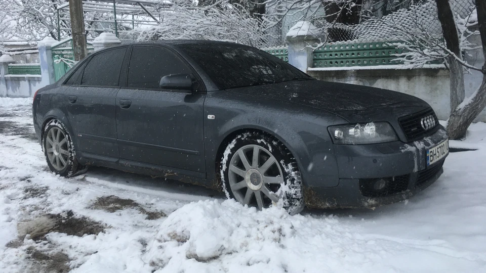 Audi A4 S-Line 1.8 6МТQ Stage3 5