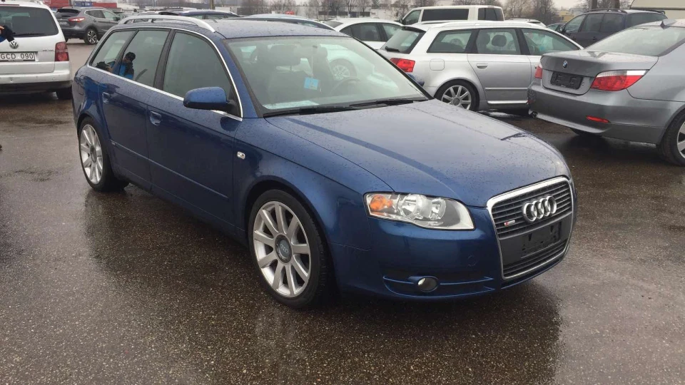 Audi A4 S-Line 2.0 TDI