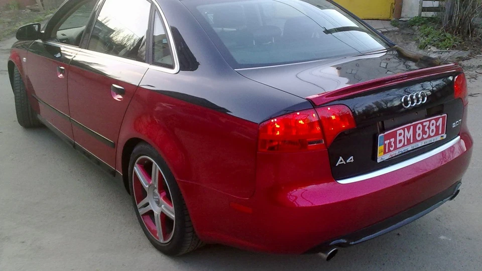 Audi A4 S-Line 2.0 Turbo FSI 2