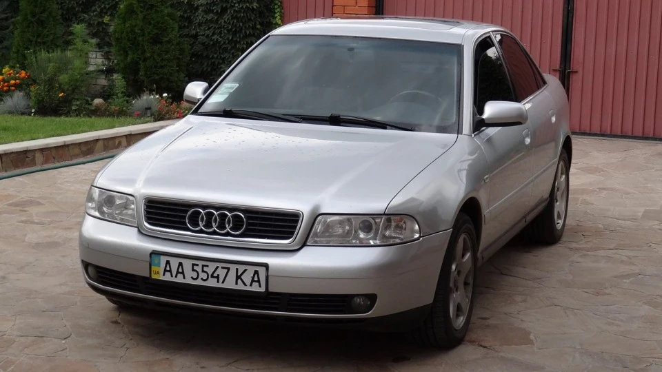 Audi A4 S-line 2