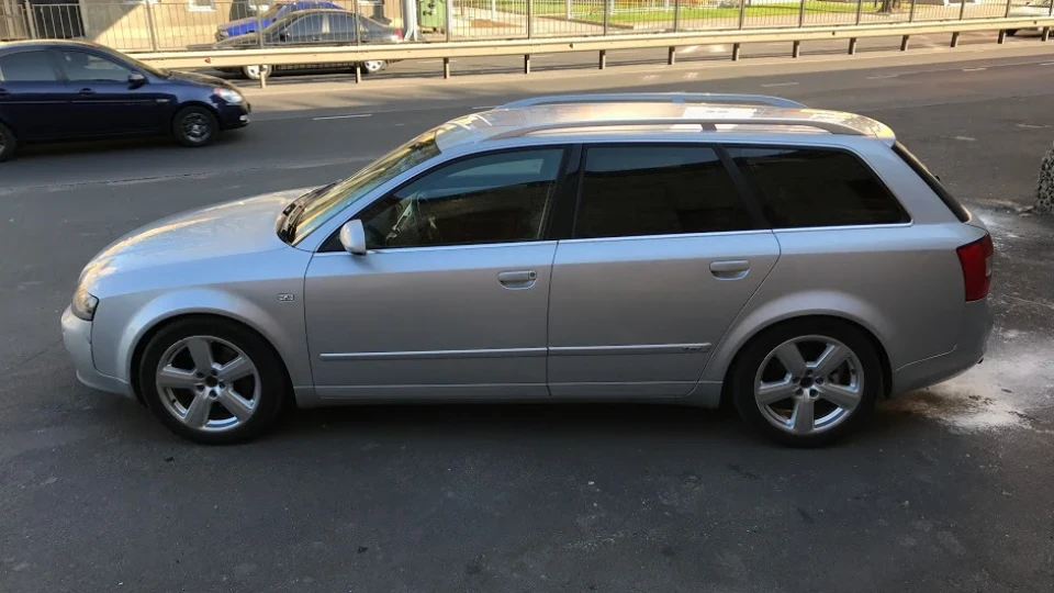 Audi A4 S-Line 4