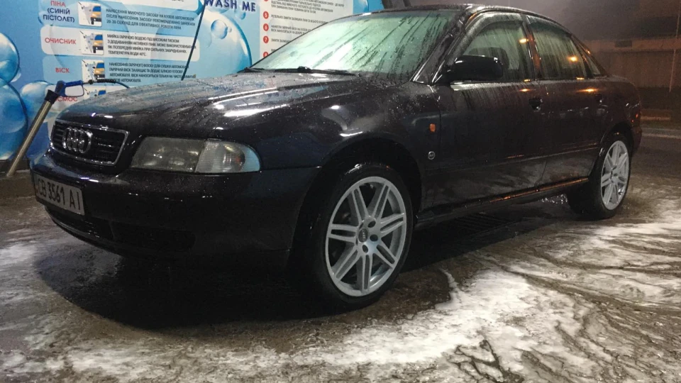 Audi A4 S look)))
