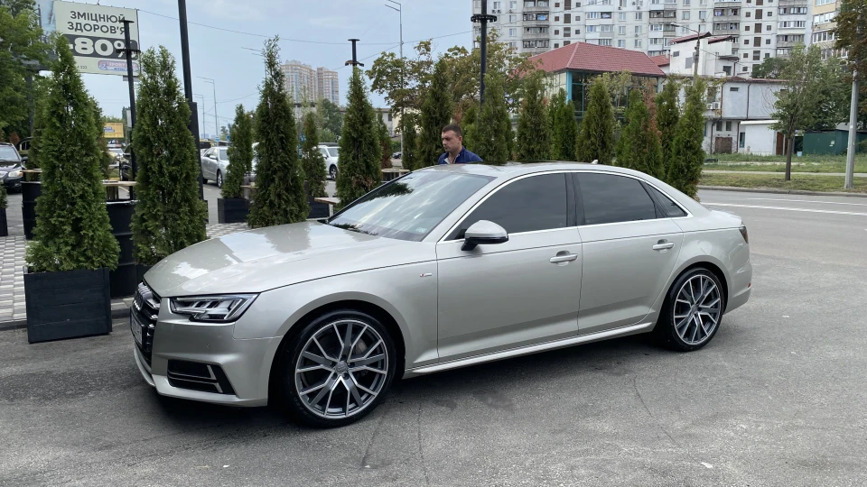 Audi A4 S4 look