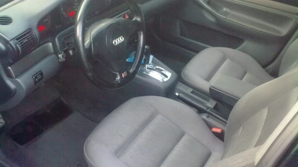 Audi A4 Sedan, V6, Tiptronic 2