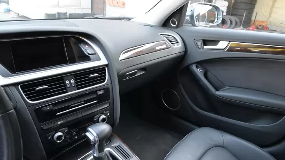 Audi A4 Superbabe 3