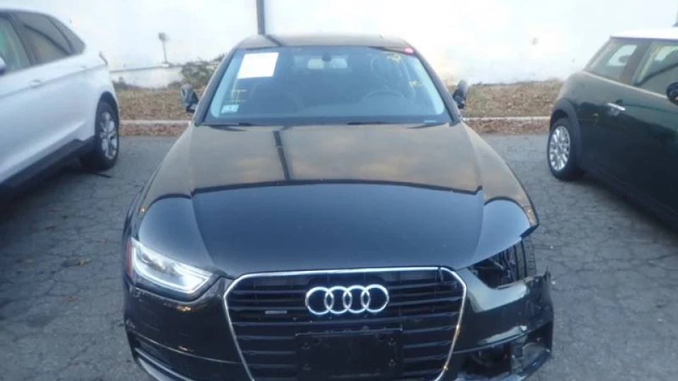 Audi A4 TFSI Quattro 4
