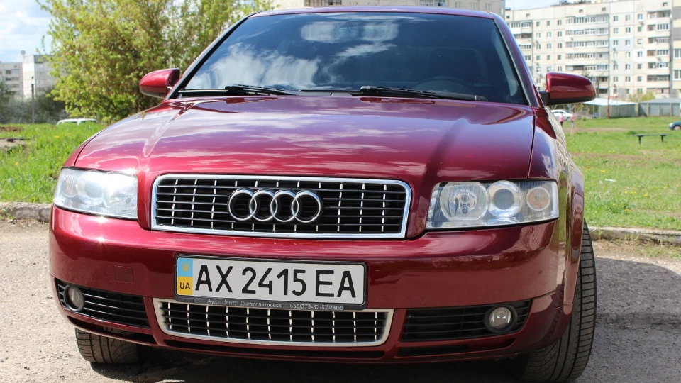 Audi A4 TQ-6MT-Красуня 5