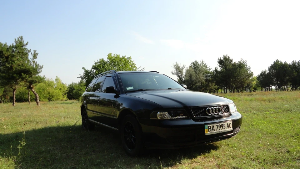 Audi A4 турбований поїзд 3