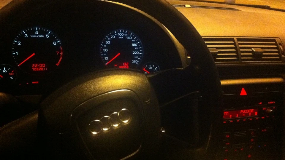 Audi A4 везунчик 4