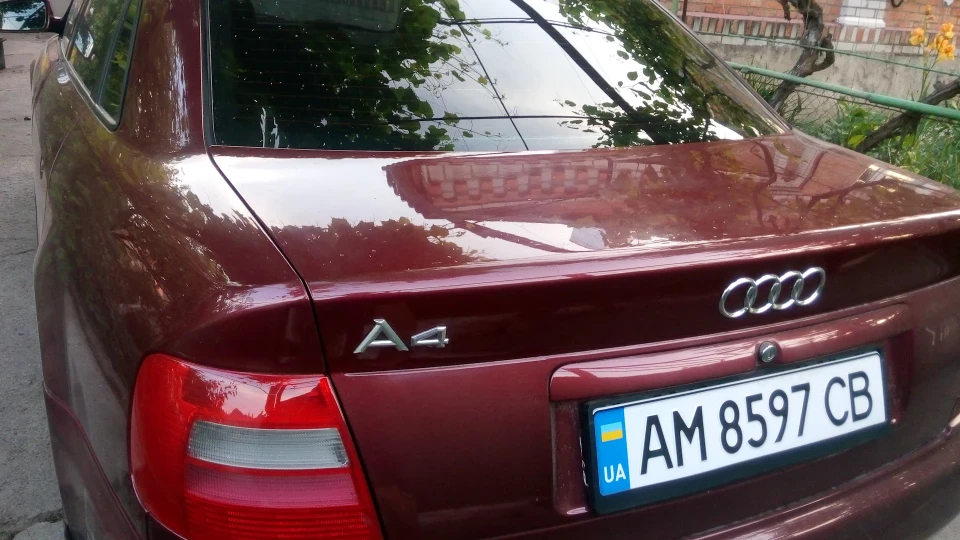 Audi A4 ВИШЕНЬКА 5