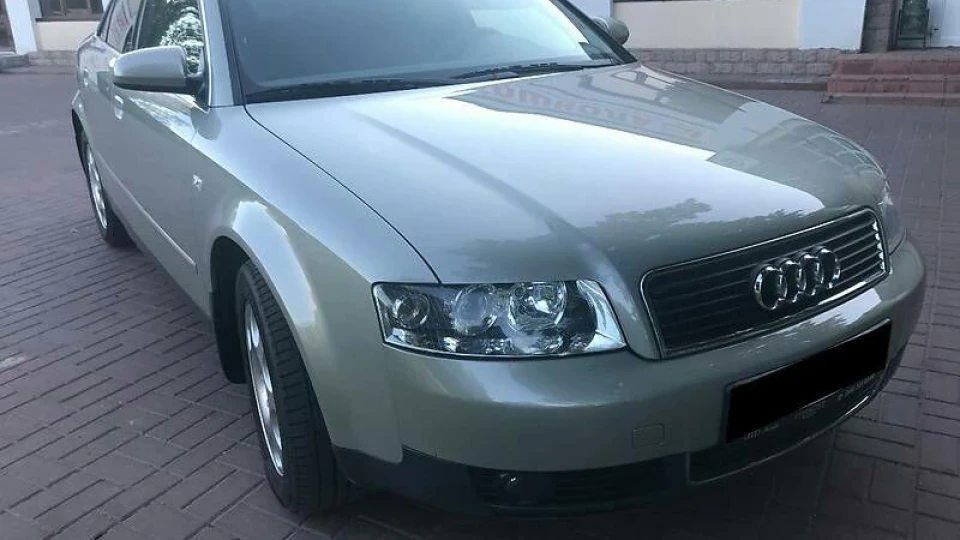 Audi A4 Вовчиця