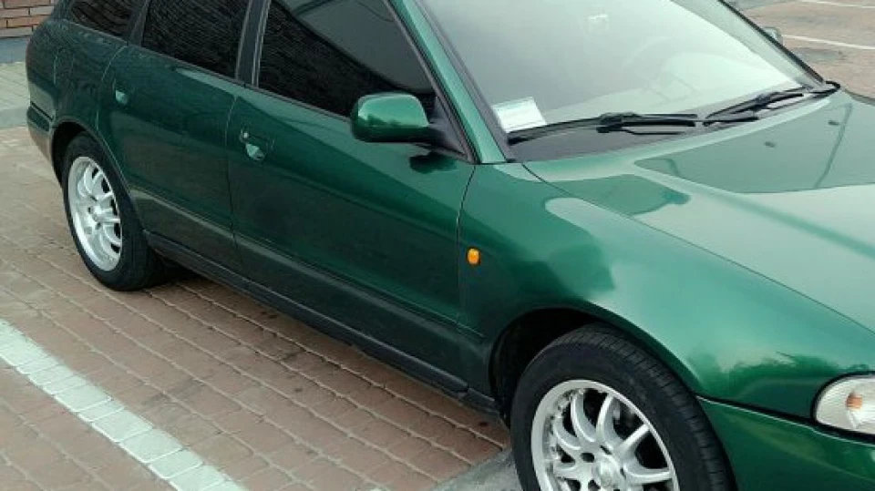 Audi A4 Зелена блискавка