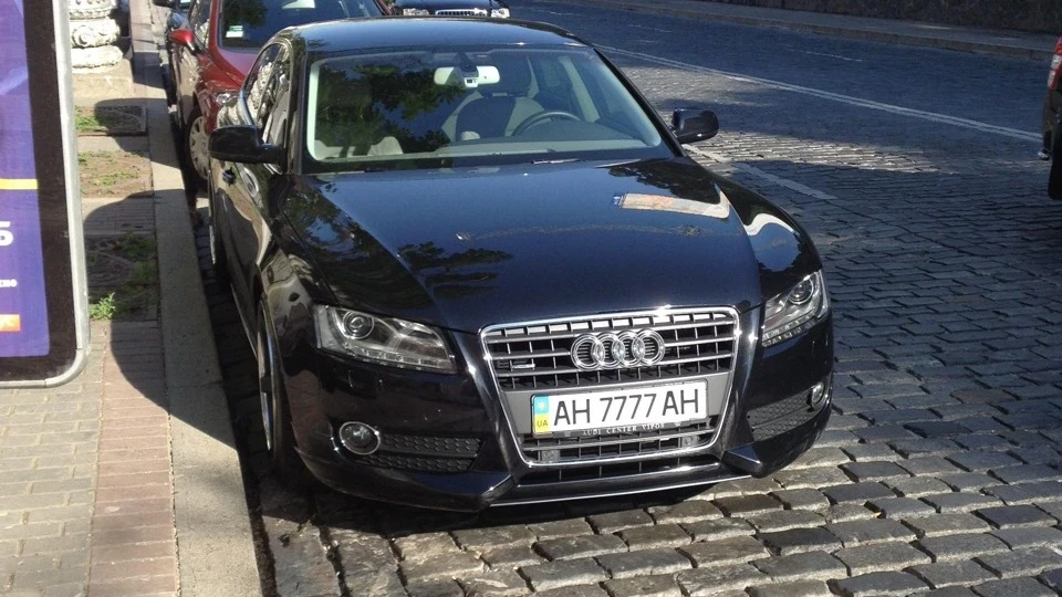 Audi A5 Sportback ЗАПИТИ FLUSH HEADTURNER 3