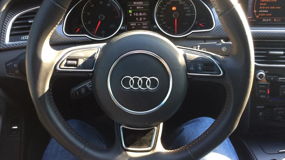 Audi A5 4