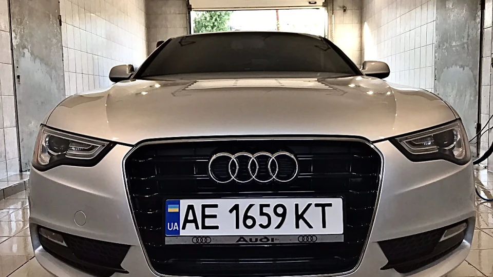 Audi A5 2.0t 4