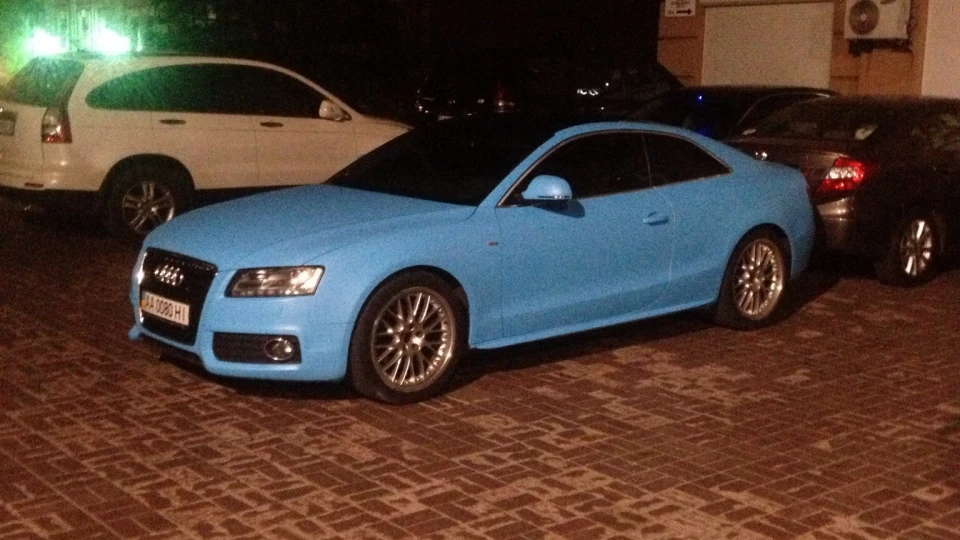 Audi A5 FROM WHITE TO BLUE 3
