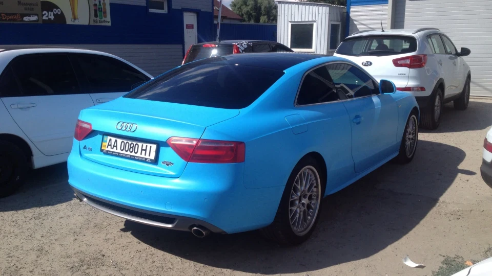 Audi A5 FROM WHITE TO BLUE 5