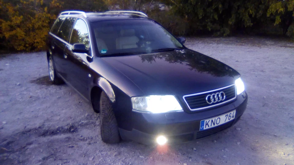 Audi A6 Avant 2