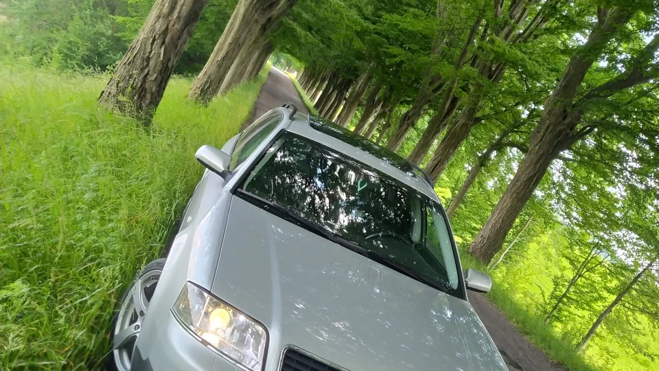 Audi A6 Avant 2