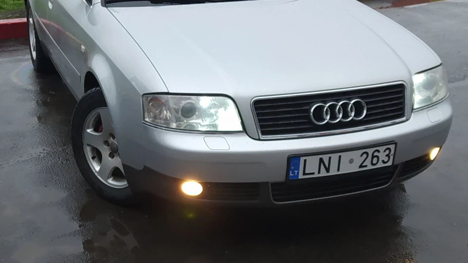 Audi A6 Avant 3