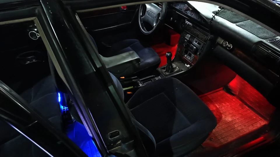 Audi A6 Avant 4