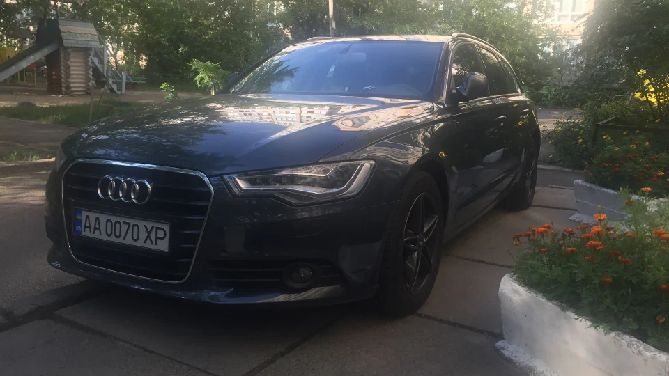 Audi A6 Avant