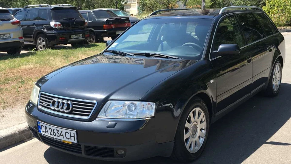 Audi A6 Avant 2