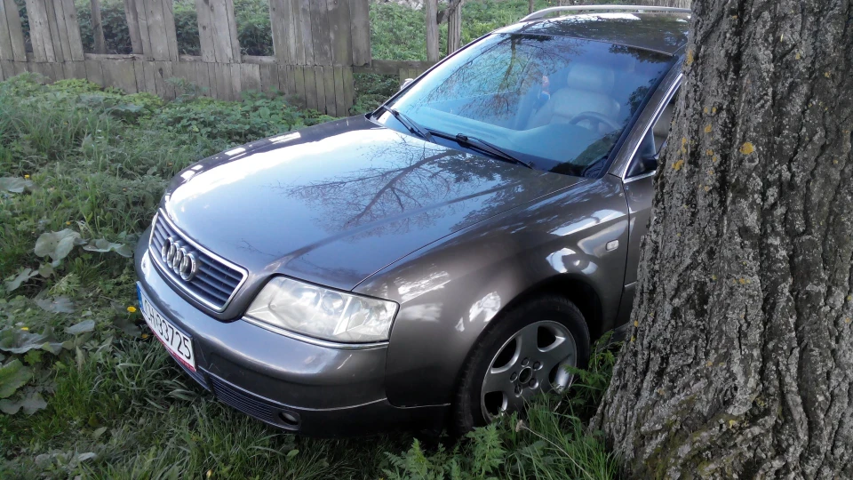 Audi A6 Avant 5