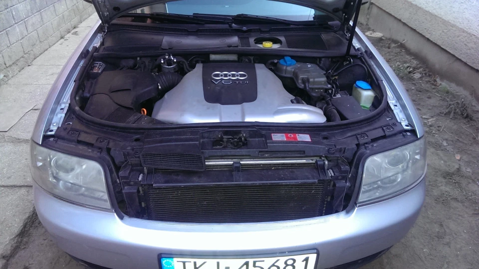 Audi A6 Avant 2