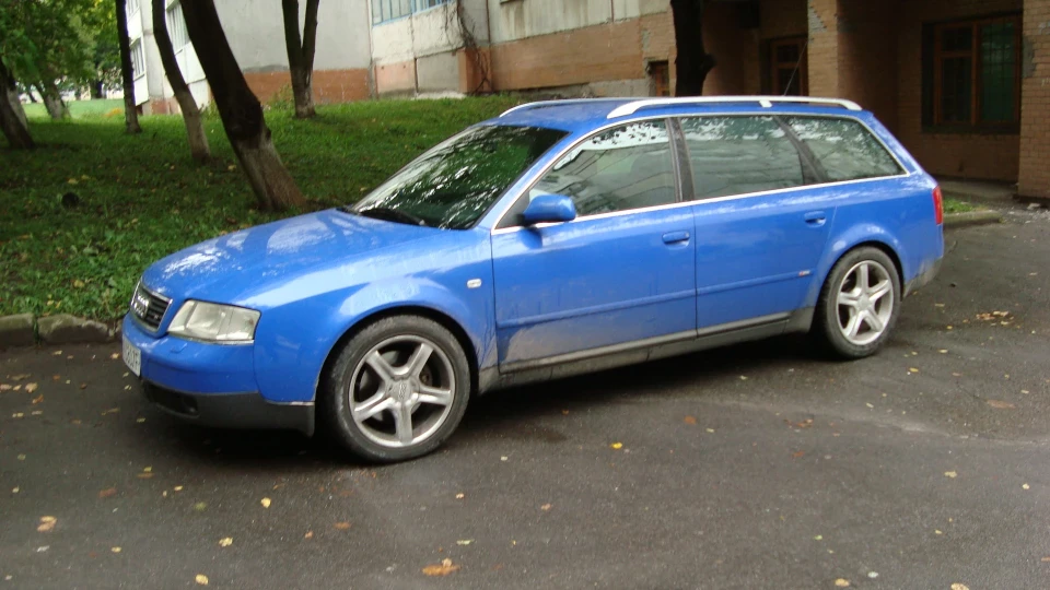 Audi A6 Avant 3