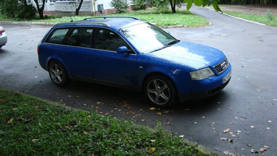 Audi A6 Avant 5