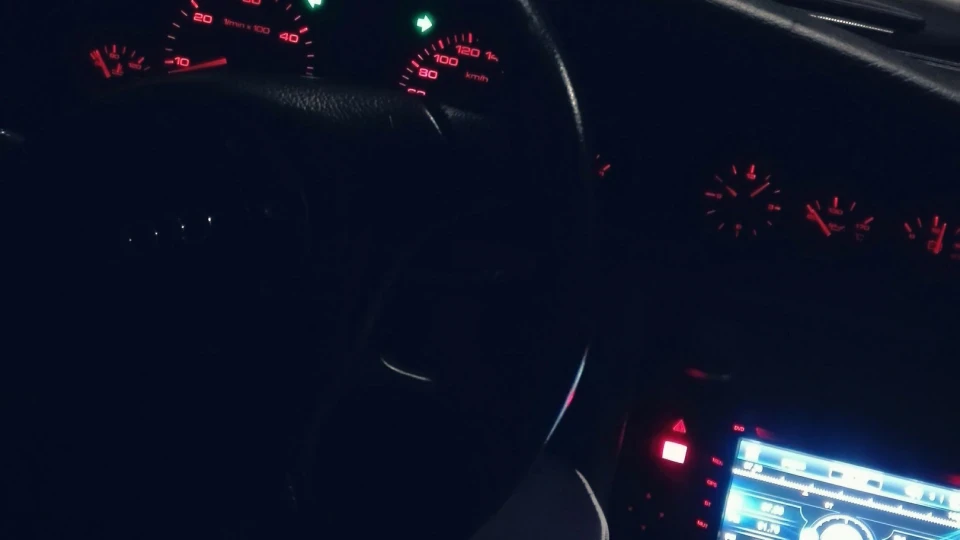 Audi A6 Avant 4
