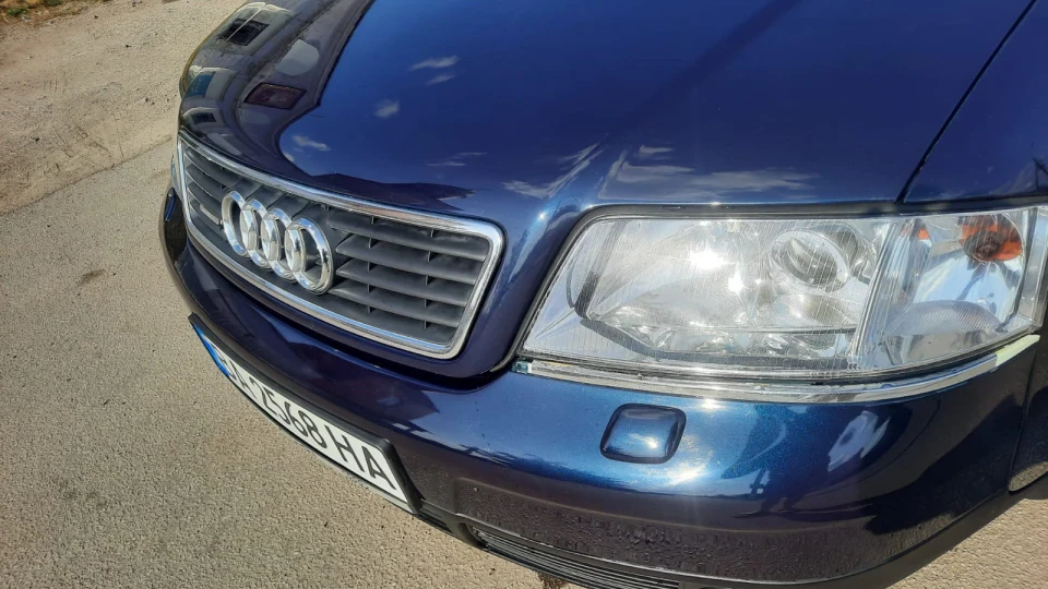 Audi A6 Avant 2