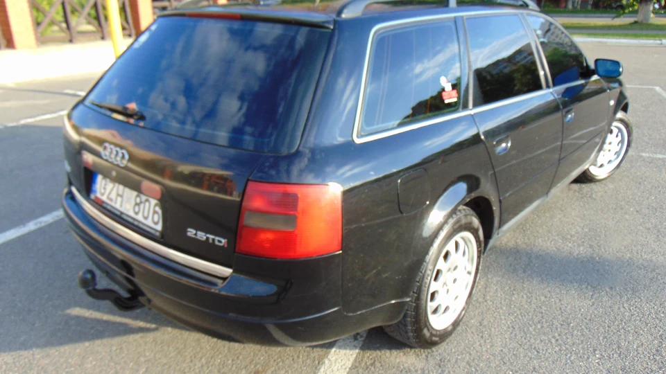 Audi A6 Avant 3