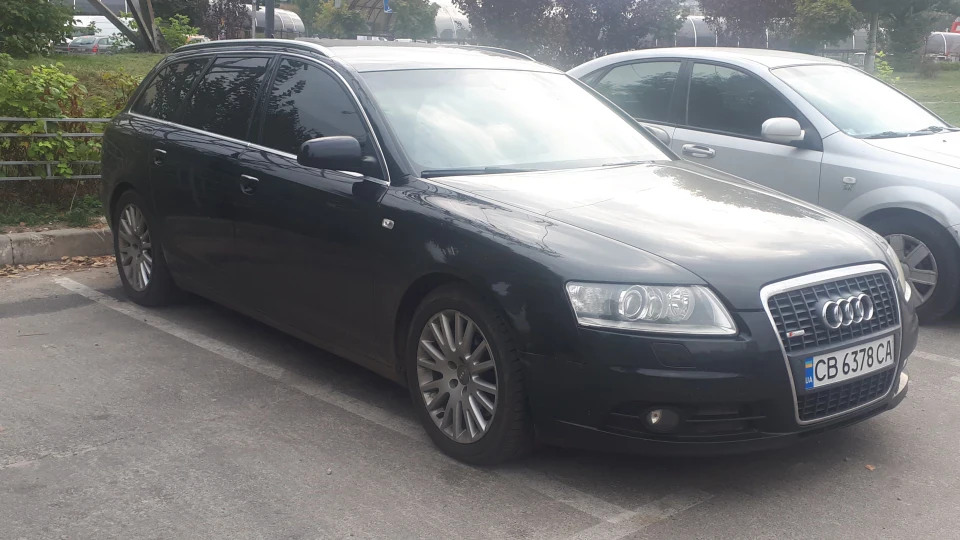 Audi A6 Avant