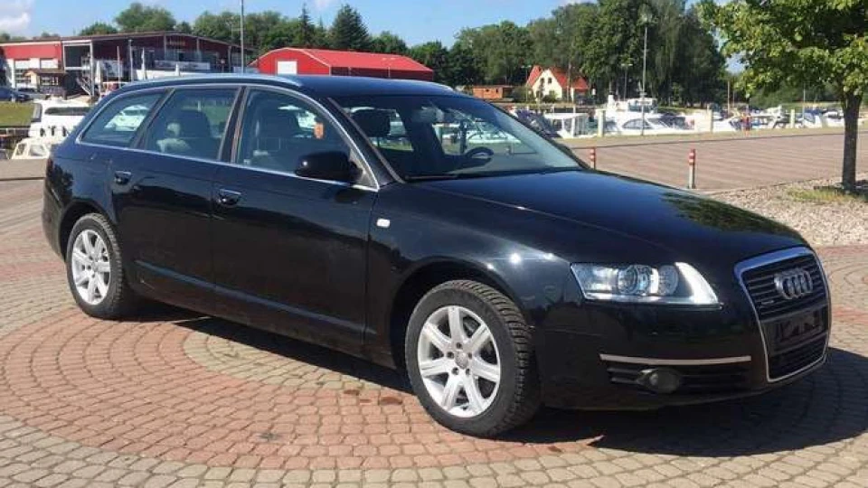 Audi A6 Avant 2
