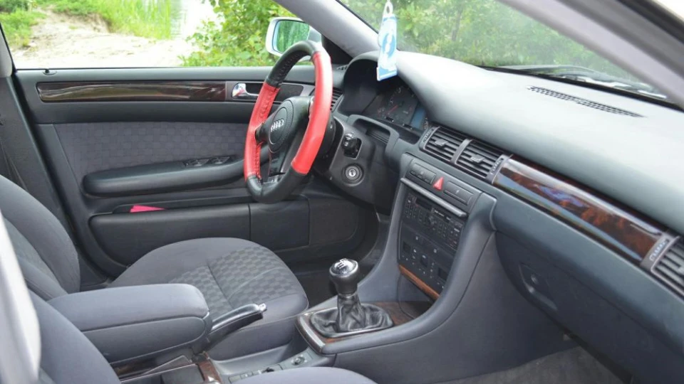 Audi A6 Avant 3