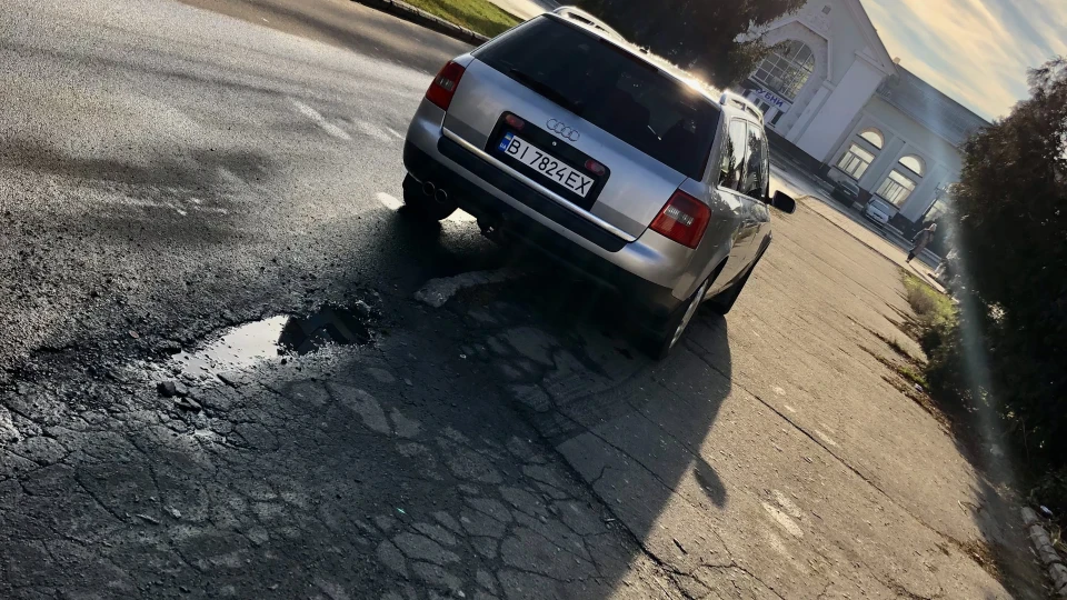 Audi A6 Avant 5