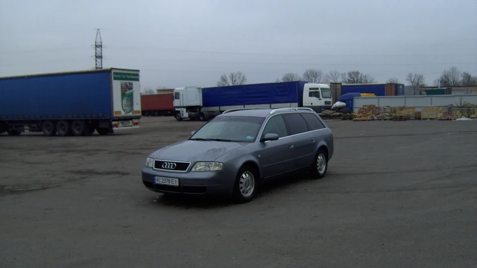 Audi A6 Avant 3