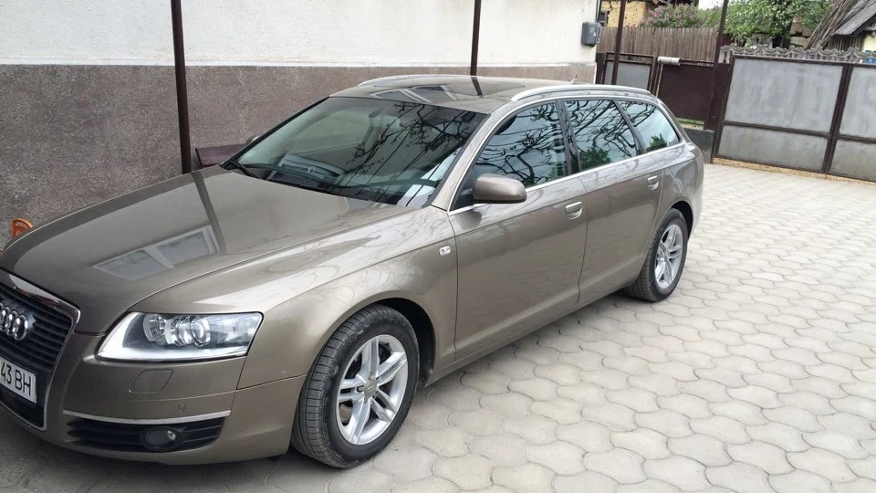 Audi A6 Avant 2
