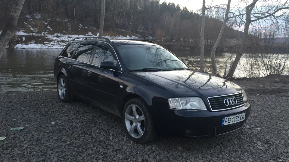 Audi A6 Avant 2