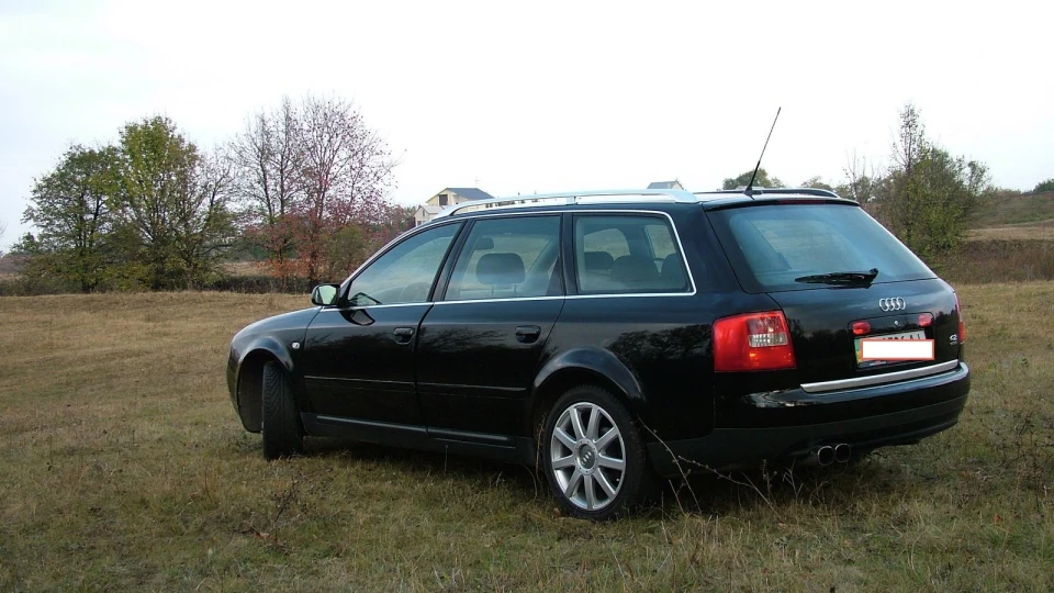 Audi A6 Avant 1,8T AWT Multitronic 4