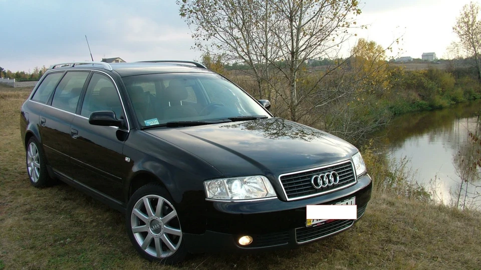 Audi A6 Avant 1,8T AWT Multitronic 5