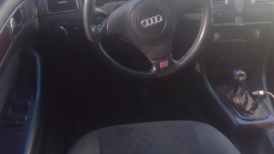 Audi A6 Avant 1.8Т