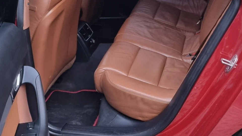 Audi A6 Avant 2.0 турбо 5
