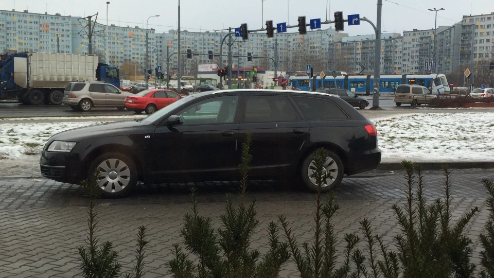 Audi A6 Avant 2.0TDI 3