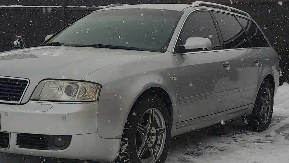 Audi A6 Avant 2.5 тд 1