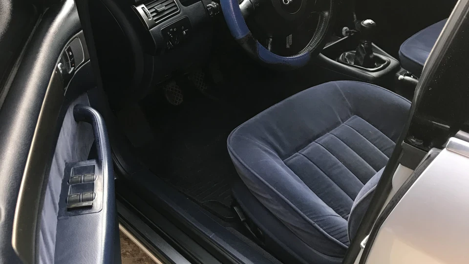 Audi A6 Avant 2.5 TDI 110kw 5