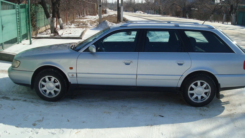 Audi A6 Avant 2,5 tdi AEL 103 кв 140л